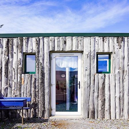 Retro Caravans At Valentia Island Escape Hotel Chapeltown Ngoại thất bức ảnh