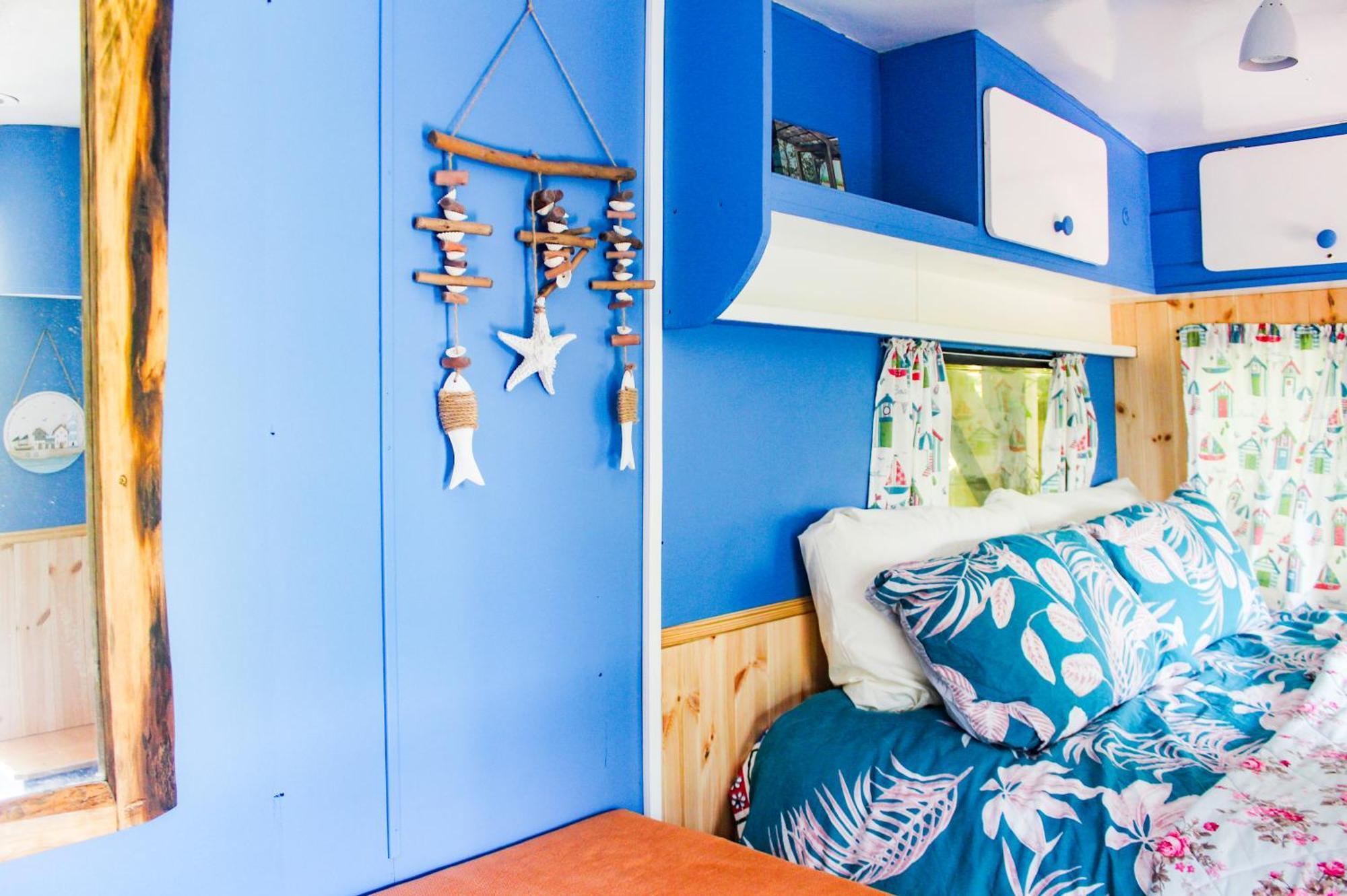 Retro Caravans At Valentia Island Escape Hotel Chapeltown Ngoại thất bức ảnh
